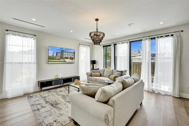 1619 NE 11th St unit 1, Fort Lauderdale, FL 33304 - photo 3