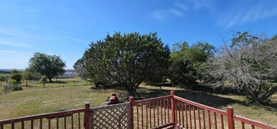 113 Opal Dr, Weatherford, TX 76087 - photo 2