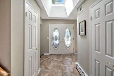 03-FOYER