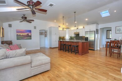 4-Great Room