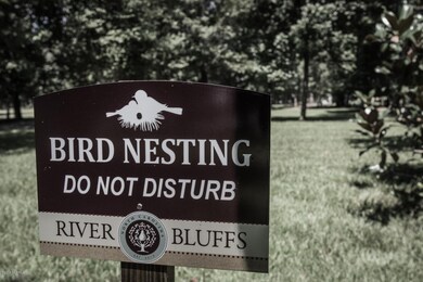 Bird Nesting Sign