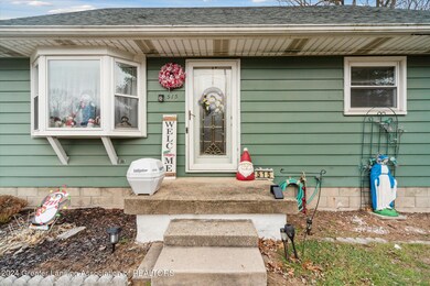 05-515-Community-St-Lansing-MI-48906-Win