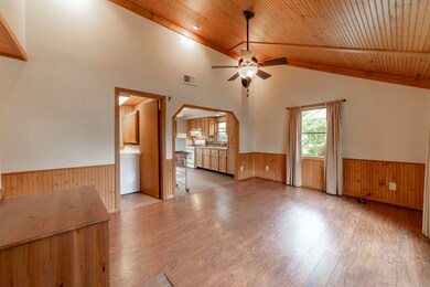 8316 Rutledge St, Merrillville, IN 46410 - photo 4