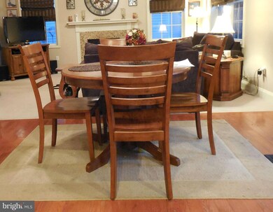 9042 Lindale Ave, Greencastle, PA 17225 - photo 6