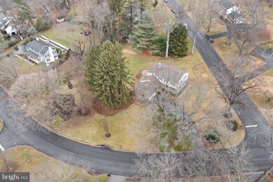 442 Wyldhaven Rd, Bryn Mawr, PA 19010 - photo 3