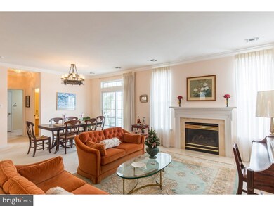 405 Hunting Card Ln unit 166, Glen Mills, PA 19342 - photo 3