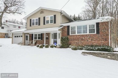 5227 Russett Rd, Rockville, MD 20853 - photo 3