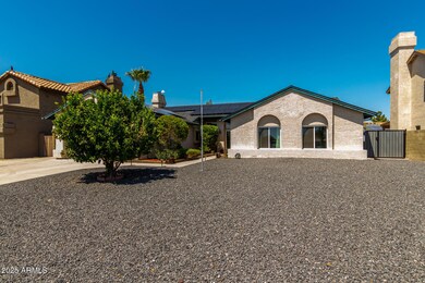 6038 W Paradise Ln, Glendale, AZ 85306 - photo 3