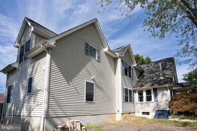 74 Woods Rd, East Windsor, NJ 08520 - photo 2