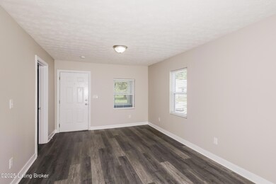 005-photo-living-room-9428874