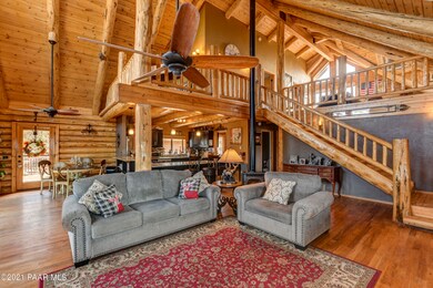 Living Room 4