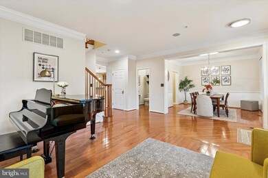 129 Cambridge Place, Chalfont, PA 18914 - photo 6