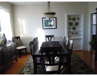 8 Everett St unit 2, Newport, RI 02840 - photo 6