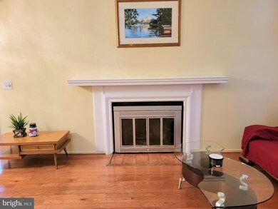 20225 Lea Pond Place, Montgomery Village, MD 20886 - photo 6