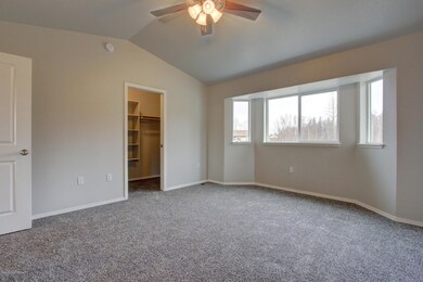 Master w/bay window