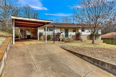 1221 W Texas St, Denison, TX 75020 - photo 3