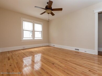001_Living Room[1]