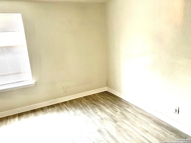 239 Waugh St, San Antonio, TX 78223 - photo 6