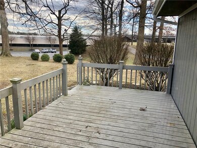 334 Whippoorwill Dr, Batesville, IN 47006 - photo 2