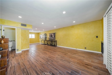 14947 Dickens St unit 3, Sherman Oaks, CA 91403 - photo 2