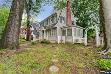 28 Forest Dr, Bloomfield, NJ 07003 - photo 3