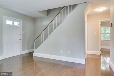 13022 Memory Ln, Fairfax, VA 22033 - photo 7