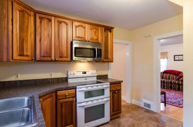 2 Hillcrest Cir, Nashua, NH 03064 - photo 5