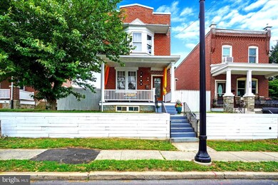 881 Manor St, Lancaster, PA 17603 - photo 3