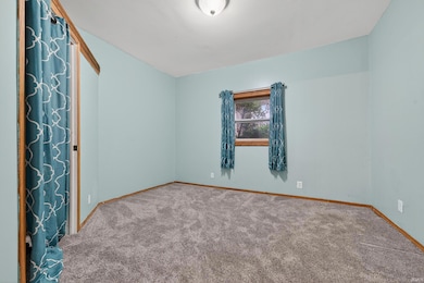 807 S Franklin St, Winamac, IN 46996 - photo 7