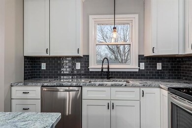 602 N 2nd Terrace Ct, Lansing, KS 66043 - photo 3