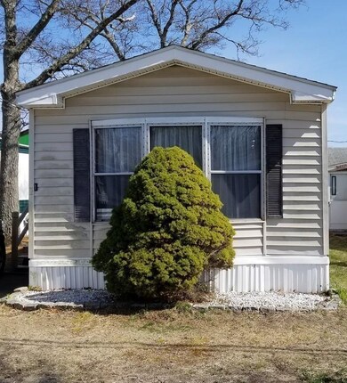 3132 Cranberry Hwy unit 1, East Wareham, MA 02538 - photo 2