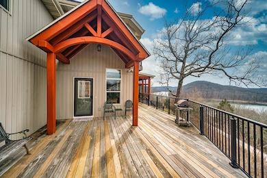 TABLE ROCK LAKE VIEW HOME