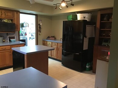 6320 Pine St, Mays Landing, NJ 08330 - photo 7