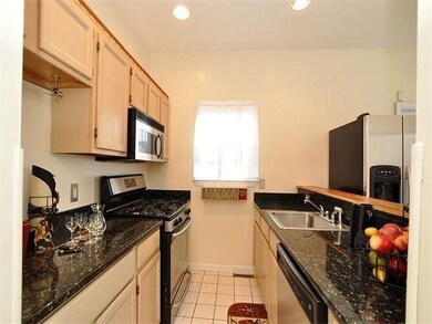 39R Middle St unit 1, Boston, MA 02127 - photo 2