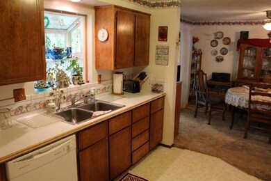 2322 Cullison Ln, Grants Pass, OR 97527 - photo 3