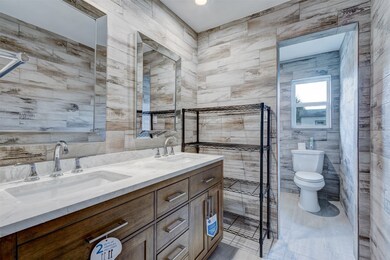 4011 Saratoga Dr, Houston, TX 77088 - photo 7