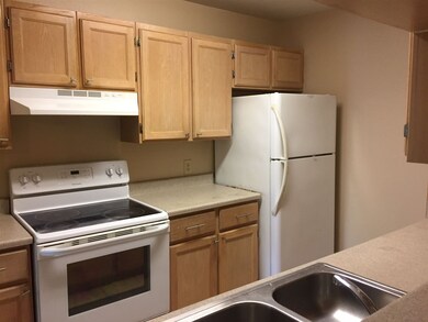 9802 Cantera Ct unit also known as 1752 T, Laredo, TX 78045 - photo 3