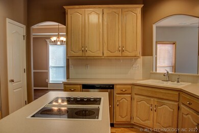 4412 S Redbud Ave, Broken Arrow, OK 74011 - photo 6