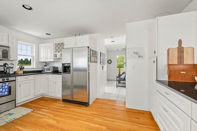 9 Fairway Dr unit 1, Westport, MA 02790 - photo 7