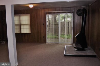 7832 Stovall Ct, Lorton, VA 22079 - photo 7