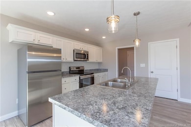 8075 Hudson Ln, Georgetown, IN 47122 - photo 6