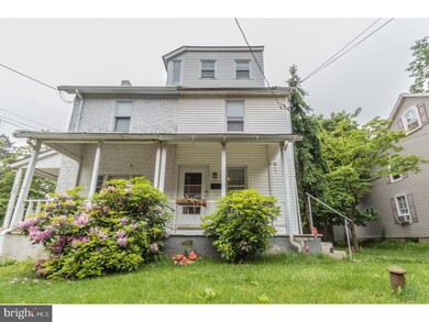 207 S Line St, Lansdale, PA 19446 - photo 2