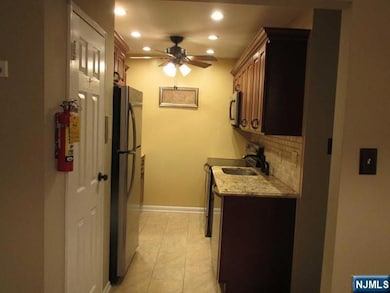 439 Ridge Rd unit 4, Lyndhurst, NJ 07071 - photo 7