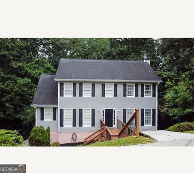 1394 Rustlewood Ct SW, Lilburn, GA 30047 - photo 5