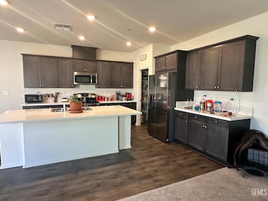 7410 Koyuk River St, Bakersfield, CA 93311 - photo 3