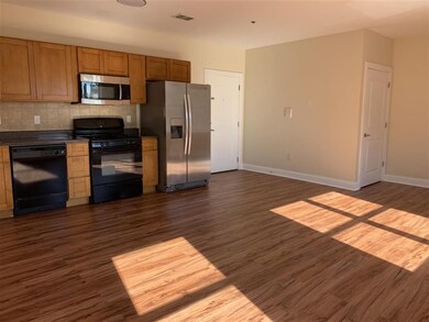 528 47th St unit 3D, Union City, NJ 07087 - photo 2