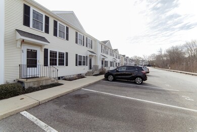 60 Boxberry Ln, Rockland, MA 02370 - photo 2