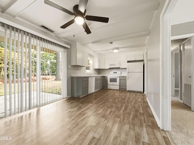 208 Starhill Ave, Fayetteville, NC 28303 - photo 2