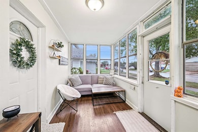 648 22nd Ave SW, Cedar Rapids, IA 52404 - photo 3