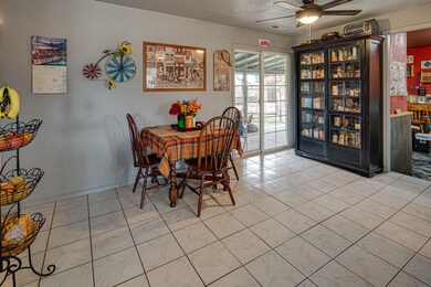 2435SW27th-069